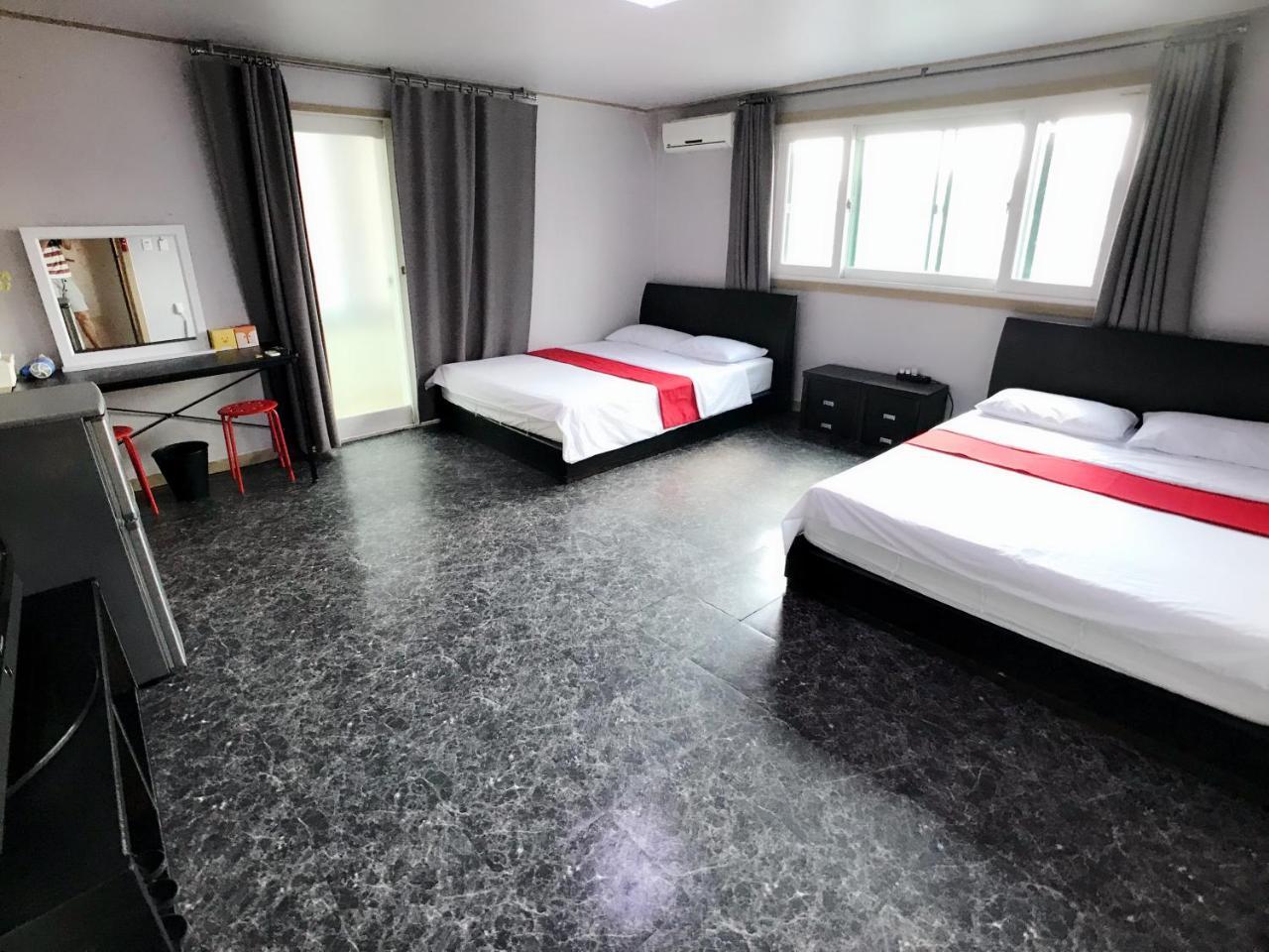 1012 House Namsan Hotel Seoul Eksteriør billede