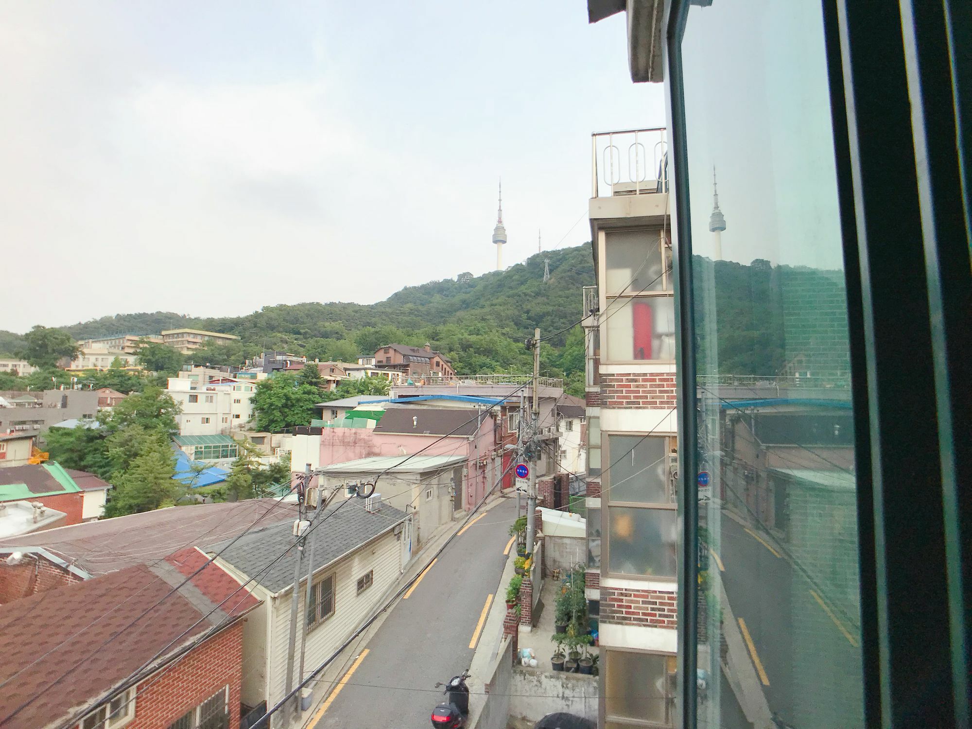 1012 House Namsan Hotel Seoul Eksteriør billede